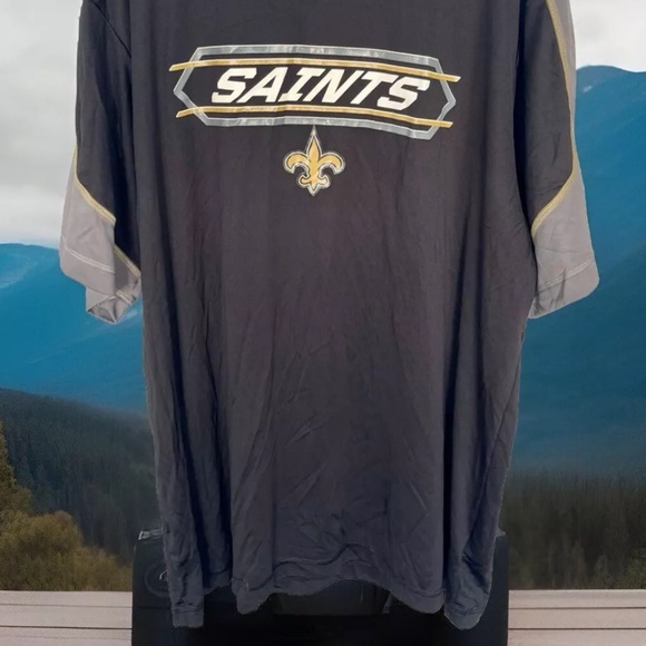 NFL Team Apparel New Orleans Saints Short Sleeve Shirt Sz 2X Blk/Old Gold - Picture 2 of 8